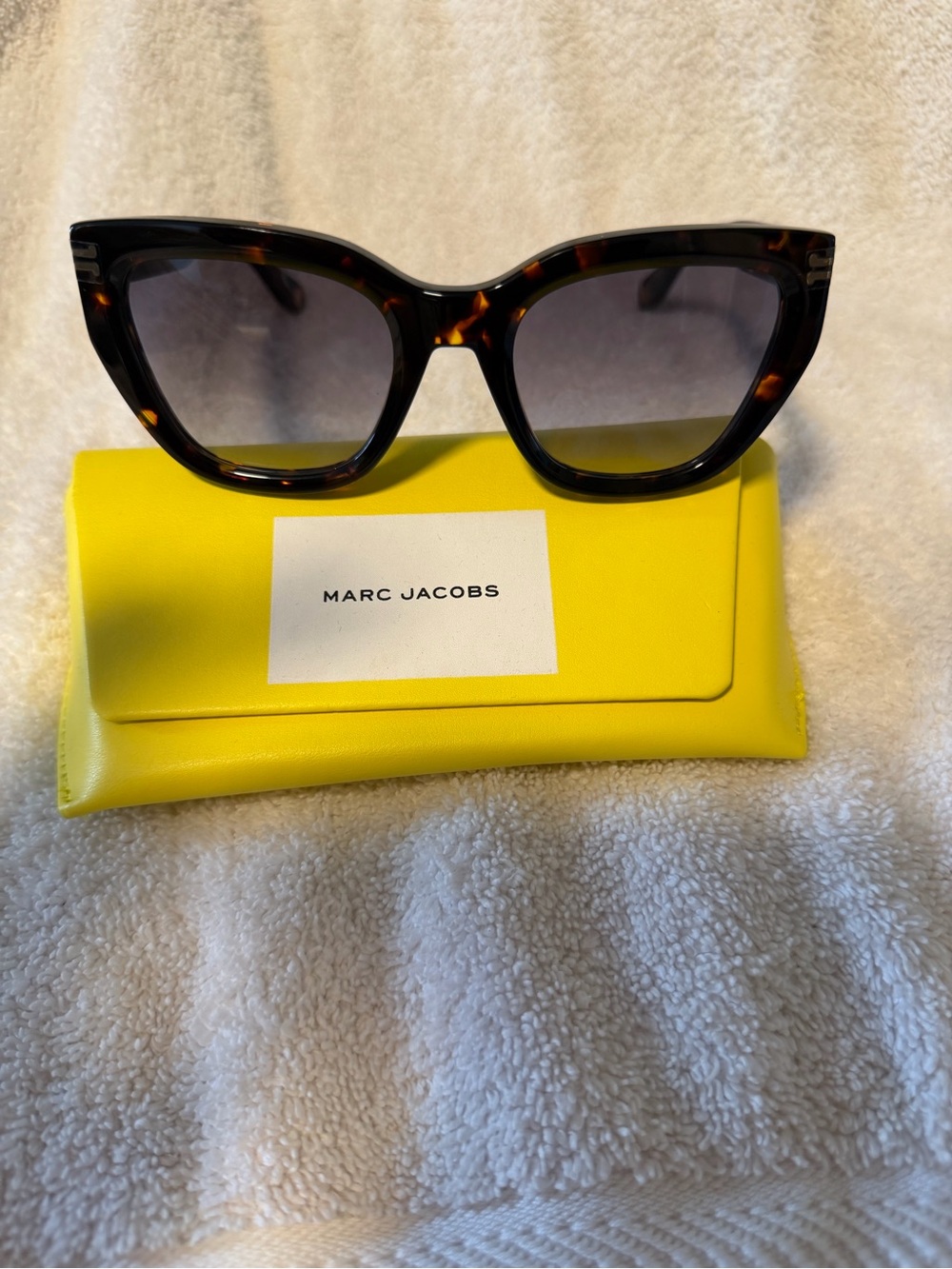 Marc Jacobs Tortoiseshell Cat-Eye Sunglasses with Gradient Gray Lenses
